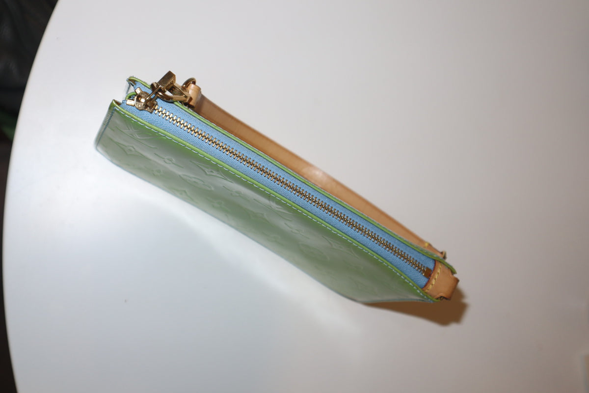 Louis Vuitton Lexington Vernis Green Pochette Bag | Authentic Vintage Y2K
