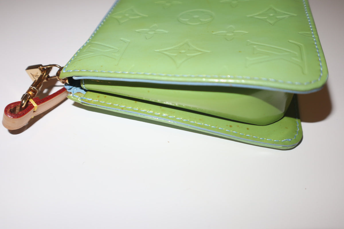 Louis Vuitton Lexington Vernis Green Pochette Bag | Authentic Vintage Y2K